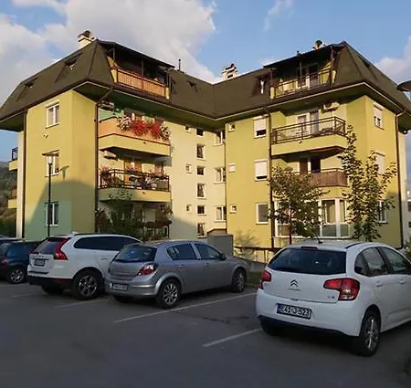 Modern With A Parking Space Apartment *