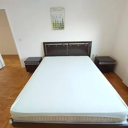 Apartment Modern With A Parking Space Sarajevo